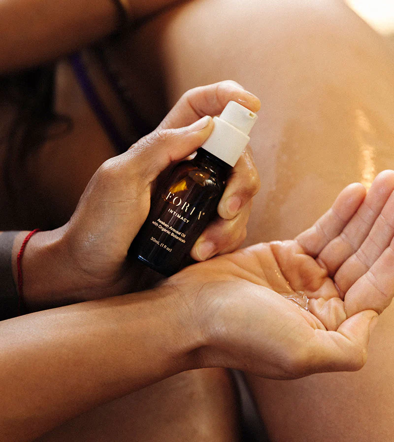 Awaken Arousal Oil with Organic Botanicals - Image 2