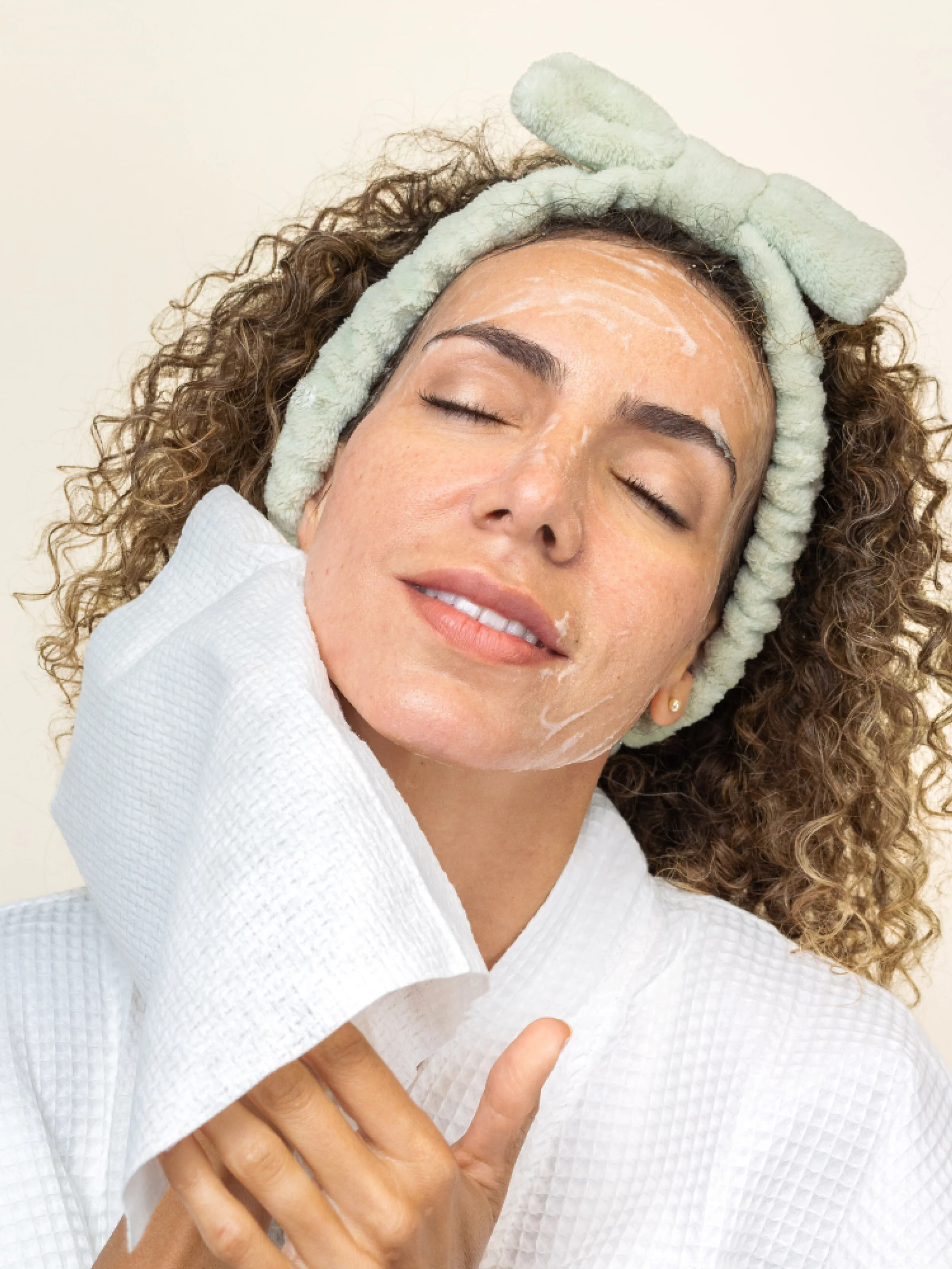 Clean Skin Club Clean Towels XL - Image 7