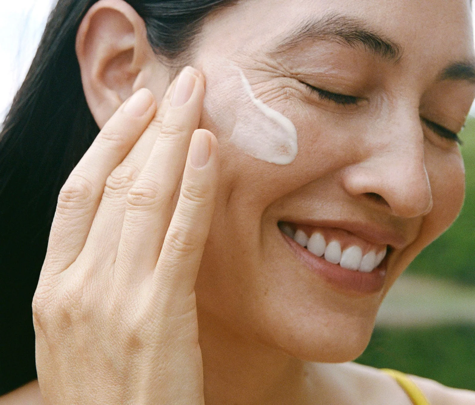 Mountain Glow Serum - Image 10