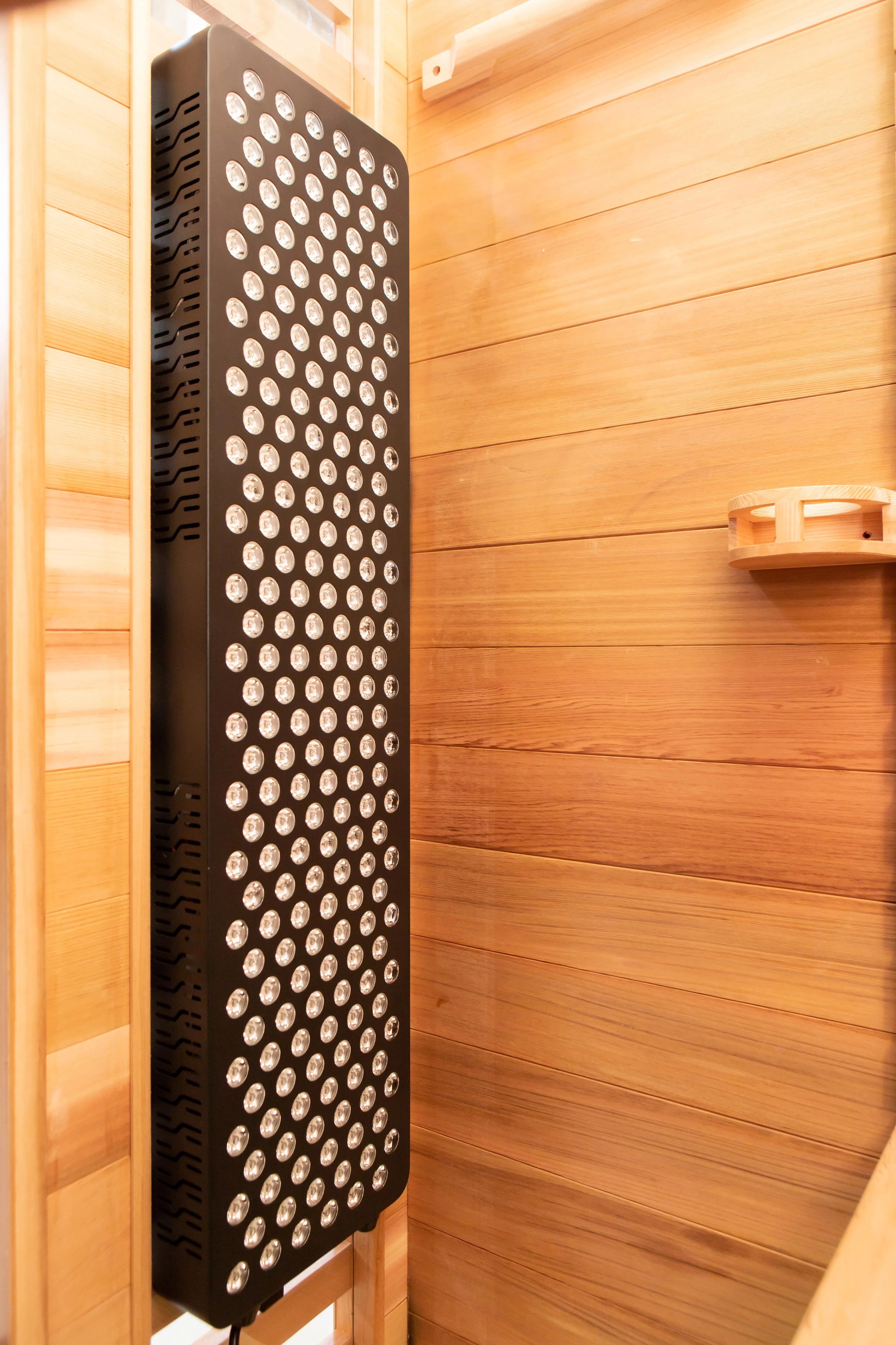 Rainier 1-Person Full Spectrum Infrared Sauna with Full-Body Medical-Grade Red Light Therapy & Smart WiFi App Control - Image 8